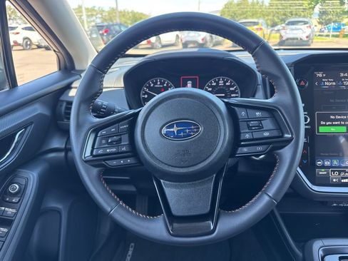Used 2024 Subaru Crosstrek 2.5i Limited w/ Crosstrek Mirror Package AWD/4WD image 21