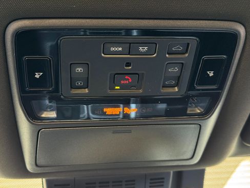 Used 2024 Lexus TX 500h AWD w/ Technology Package image 34