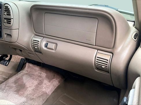 Used 1997 Chevrolet Tahoe LS image 25