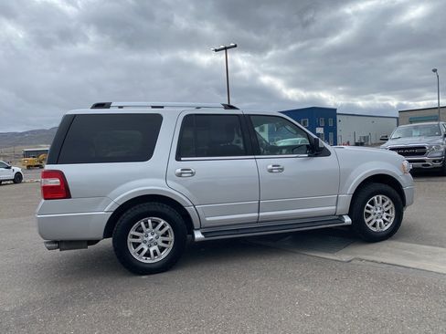 Used 2017 Ford Expedition Limited image 20