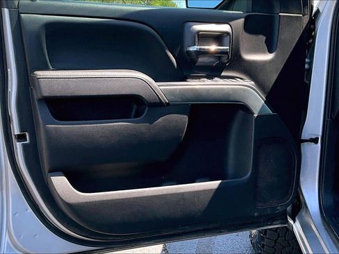 Used 2018 Chevrolet Silverado 1500 LT w/ All Star Edition AWD/4WD image 25