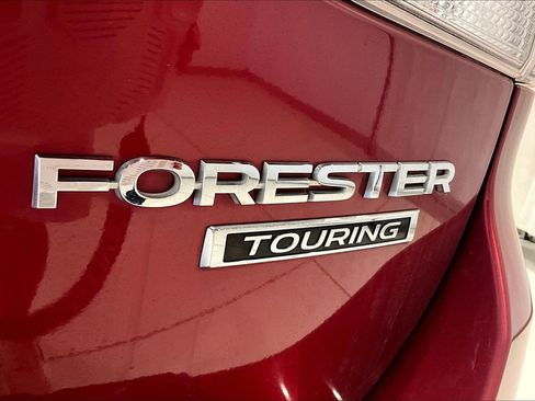 Used 2020 Subaru Forester Touring AWD/4WD image 25