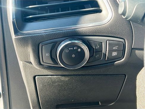 Used 2023 Ford Edge ST image 10