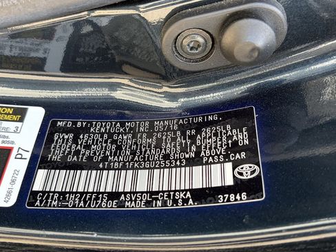Used 2016 Toyota Camry SE w/ Protection Package (Q2) FWD image 31