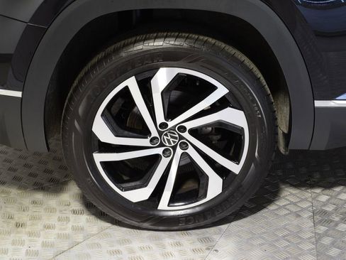 Used 2023 Volkswagen Atlas SEL AWD/4WD image 39