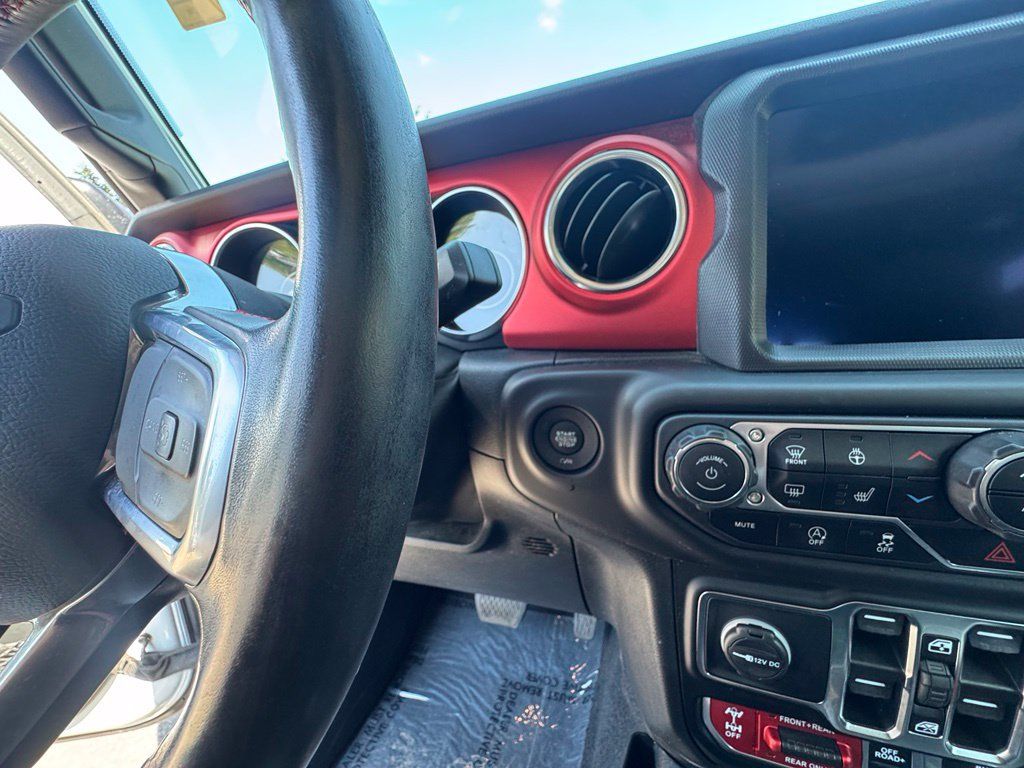 Used 2021 Jeep Gladiator Rubicon AWD/4WD image 25