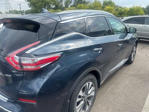 Used 2018 Nissan Murano SL w/ Moonroof Package AWD/4WD image 13
