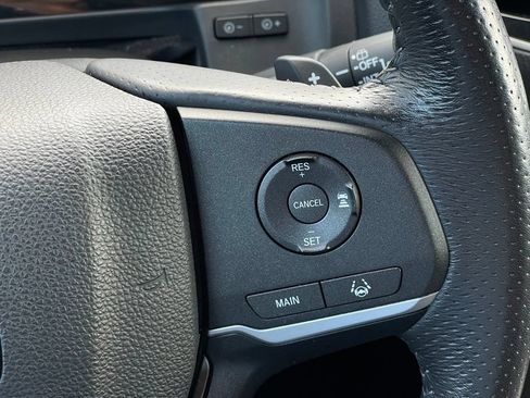 Used 2025 Honda Passport EX-L image 14