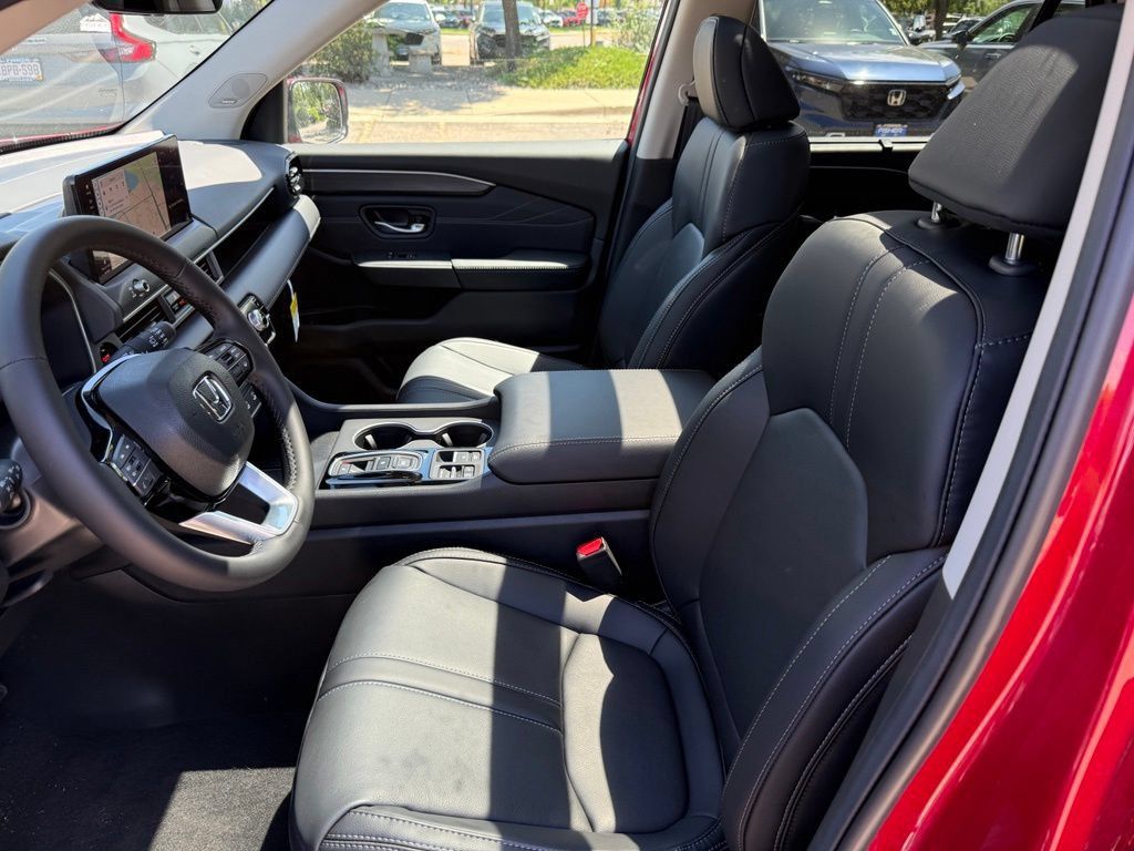 New 2026 Honda Pilot Touring image 13