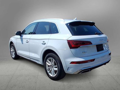 Certified 2023 Audi Q5 2.0T Premium w/ Convenience Package AWD/4WD image 6