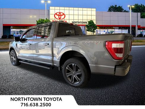 Used 2021 Ford F150 Lariat w/ Equipment Group 502A High AWD/4WD image 4