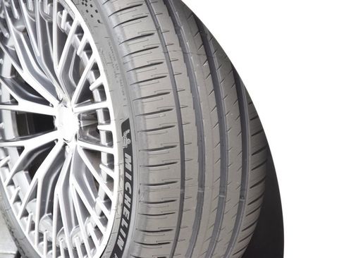 Certified 2023 Mercedes-Benz EQS AMG 4MATIC image 28