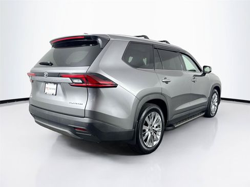 Certified 2026 Toyota Grand Highlander AWD image 2