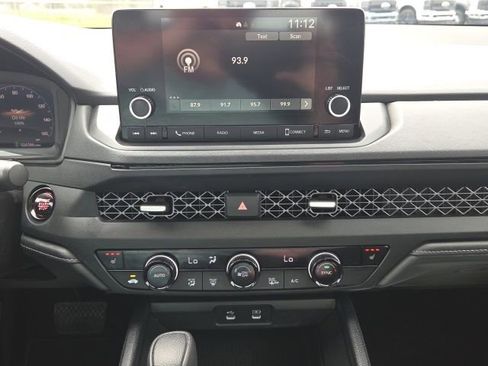 Used 2023 Honda Accord EX image 23