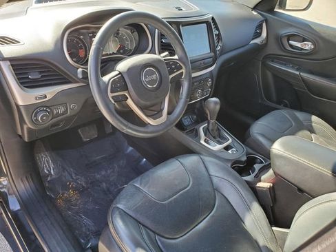 Used 2015 Jeep Cherokee Limited w/ Luxury Group image 15