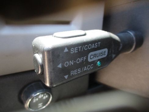 Used 2016 Chevrolet Colorado W/T AWD/4WD image 36