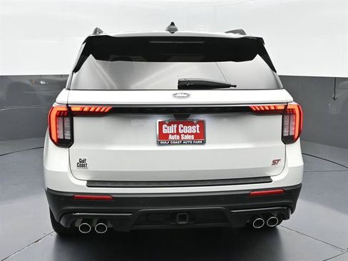 Certified 2025 Ford Explorer ST w/ Sun And Sound Package AWD/4WD image 31