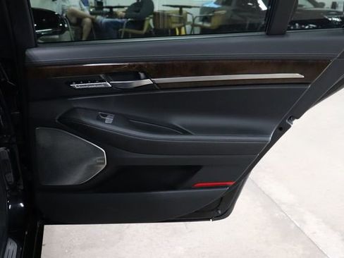 Used 2017 Genesis G90 5.0 Ultimate RWD image 20