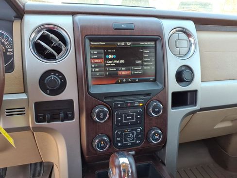Used 2014 Ford F150 King Ranch w/ King Ranch Luxury Package AWD/4WD image 9