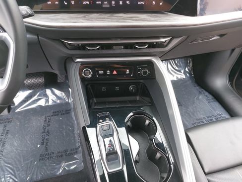 Certified 2025 Audi Q5 Prestige AWD/4WD image 22