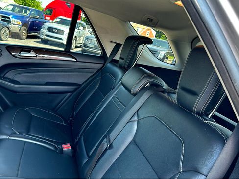 Used 2013 Mercedes-Benz ML 350 4MATIC image 29