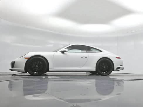 Used 2017 Porsche 911 Carrera RWD image 47