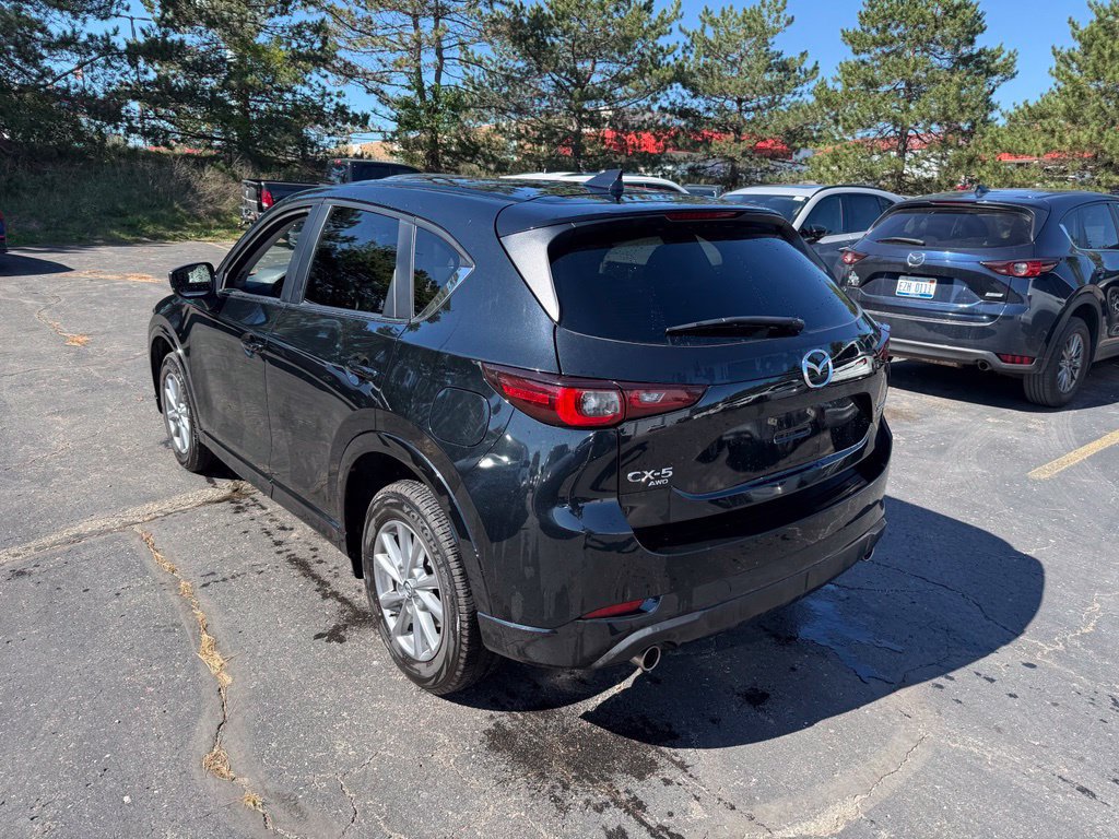 Used 2025 MAZDA CX-5 AWD 2.5 S w/ Preferred Package image 2