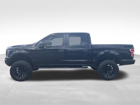 Used 2019 Ford F150 XL w/ Equipment Group 101A Mid AWD/4WD image 2