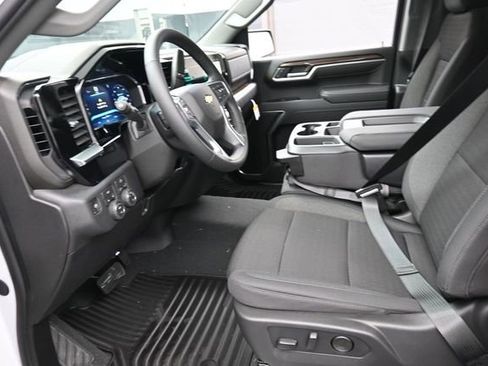New 2026 Chevrolet Silverado 1500 LT AWD/4WD image 8