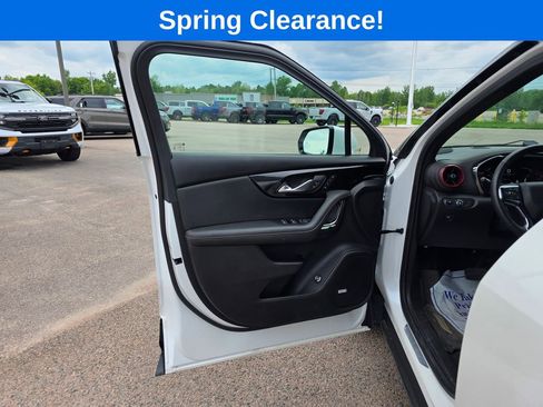Used 2024 Chevrolet Blazer RS w/ Driver Confidence II Package AWD/4WD image 23
