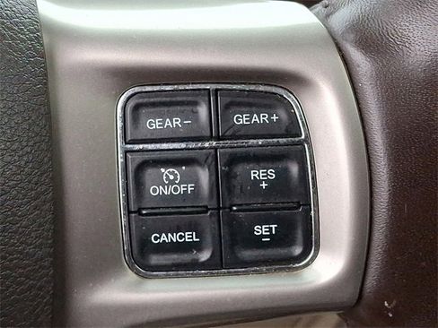 Used 2016 RAM 1500 Laramie w/ Convenience Group image 18