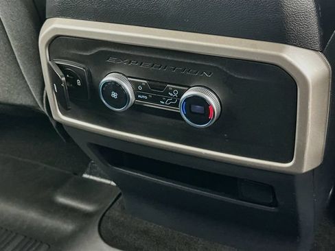 Certified 2023 Ford Expedition XLT AWD/4WD image 17