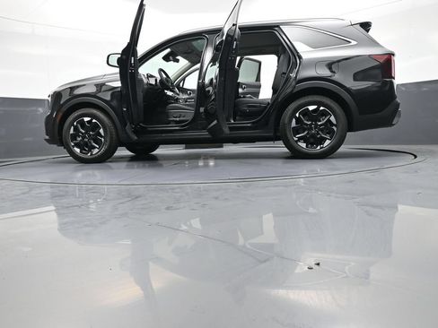 New 2026 Kia Sorento S w/ S Panoramic Sunroof Package FWD image 50
