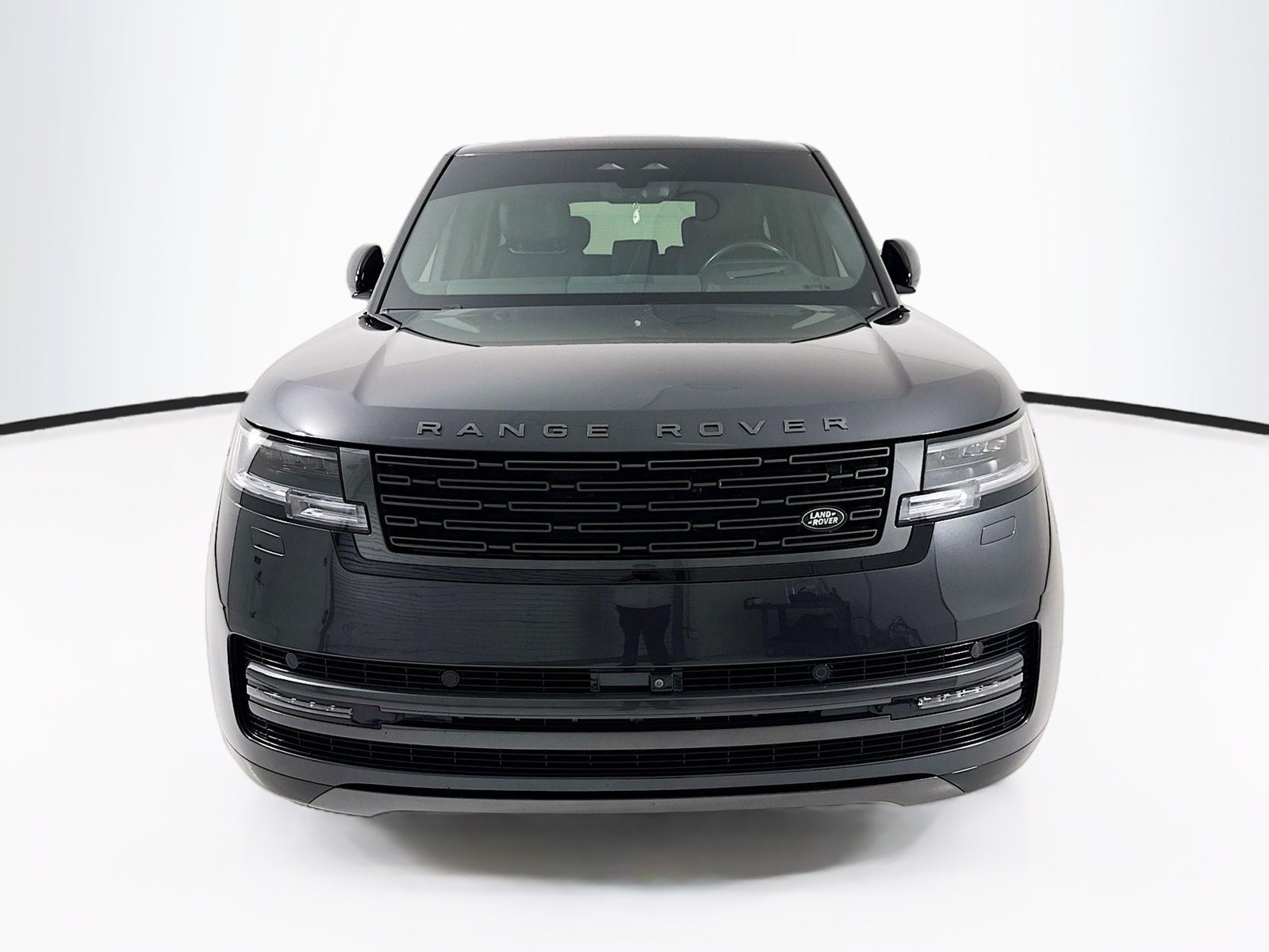 Used 2024 Land Rover Range Rover Autobiography AWD/4WD image 2