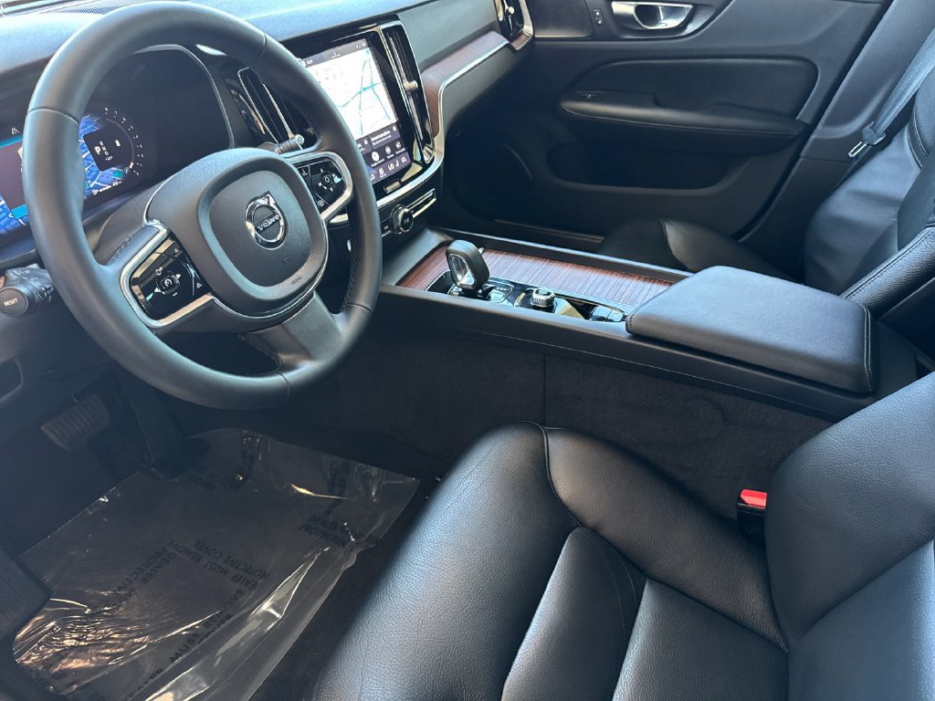 Certified 2023 Volvo S60 B5 Plus w/ Climate Package FWD image 9