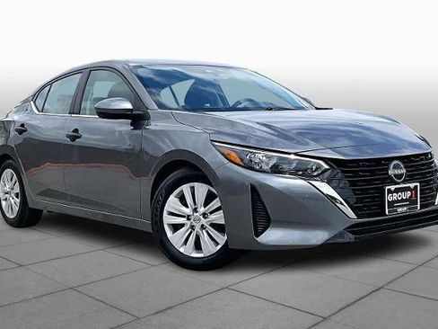 Certified 2024 Nissan Sentra S FWD image 3