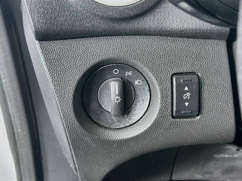 Used 2012 Ford Fiesta SEL FWD image 16