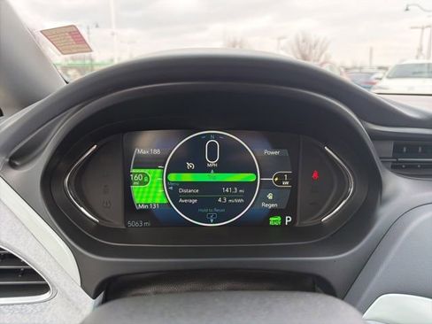Used 2021 Chevrolet Bolt Premier image 34