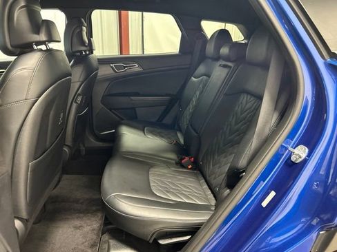 Used 2023 Kia Sportage X-Line AWD/4WD image 17