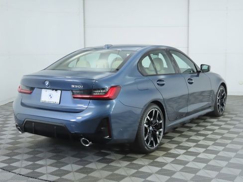 New 2026 BMW 330i 330i w/ M Sport Package image 5