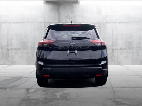 New 2026 Nissan Rogue SV AWD/4WD image 6