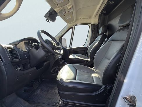 Used 2023 RAM ProMaster 3500 FWD image 10