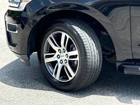 Used 2024 Ford Expedition Max Limited RWD image 49