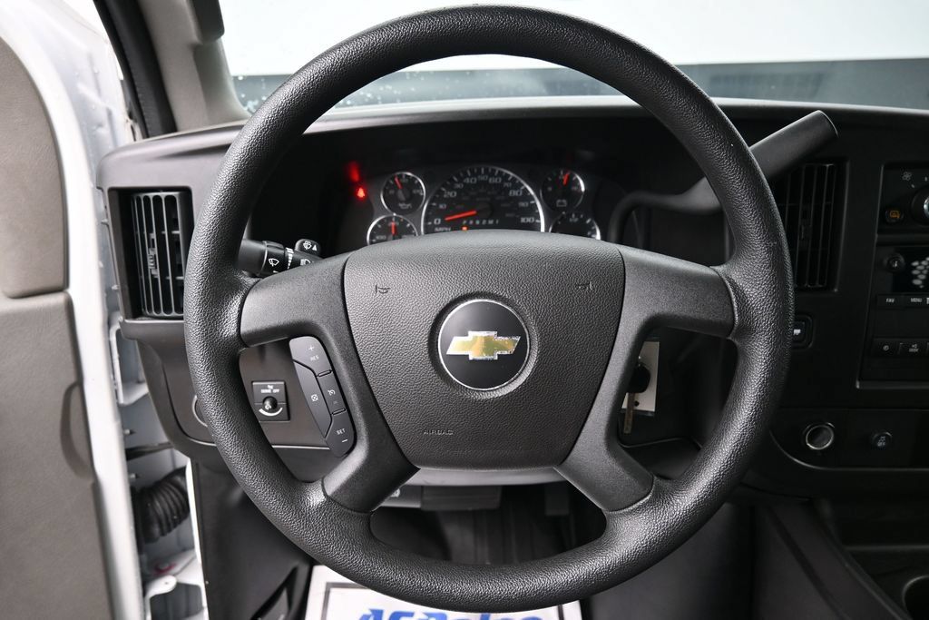 Used 2025 Chevrolet Express 2500 w/ Driver Convenience Package RWD image 13
