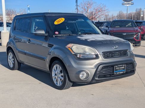 Used 2013 Kia Soul + w/ Audio Pkg image 7