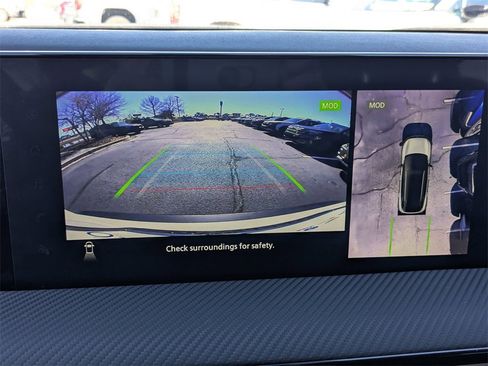 Used 2025 Nissan Kicks SR w/ Illumination Package image 20