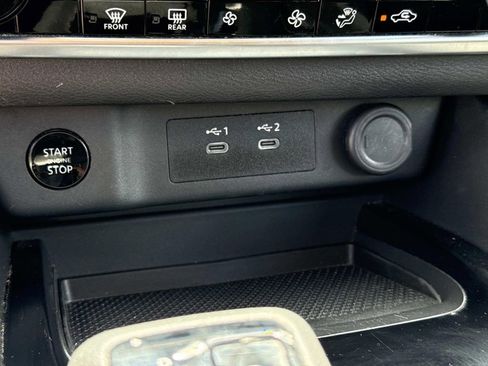 Certified 2024 Nissan Rogue SV FWD image 27