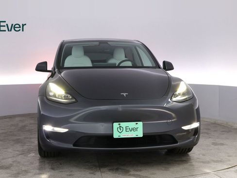 Used 2023 Tesla Model Y Long Range AWD/4WD image 12