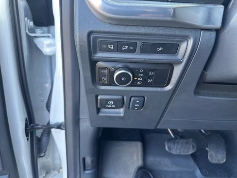 Used 2024 Ford F150 Lariat w/ FX4 Off-Road Package AWD/4WD image 18