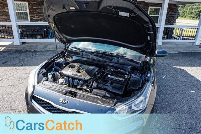 Used 2020 Kia Forte Sedan FWD image 39